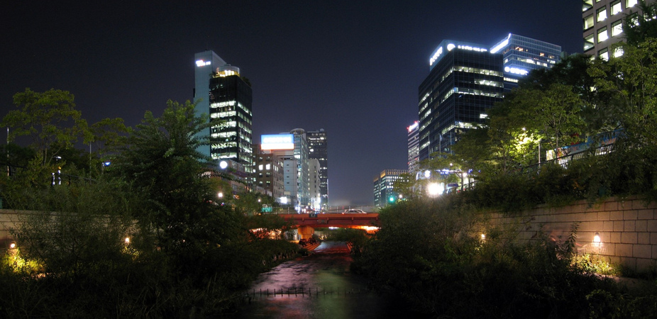 Seoul’s Cheonggyecheon Stream was once a freeway.